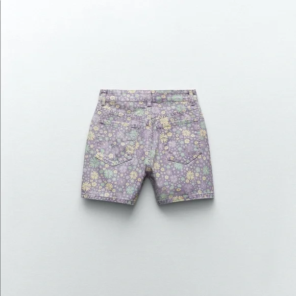 Zara PRINTED STRAIGHT FIT SHORTS - Picture 3 of 5